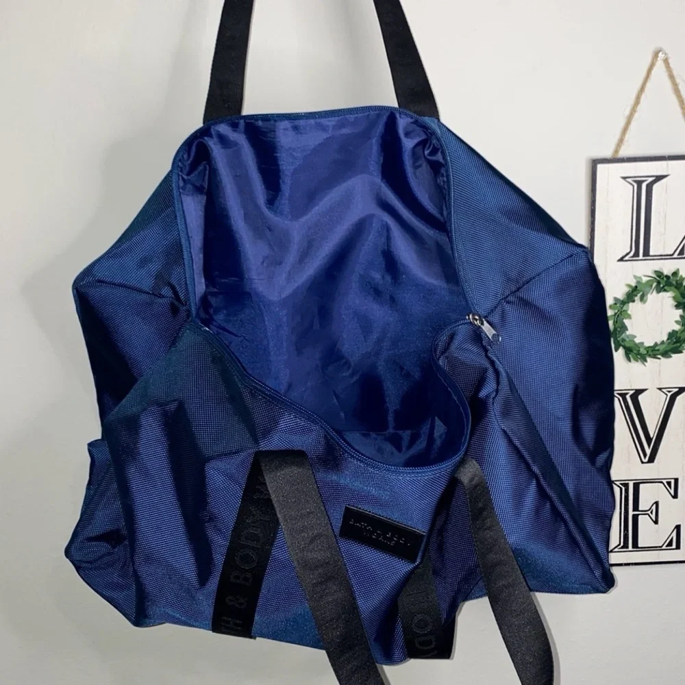 BATH & BODY WORKS OCEAN DUFFEL BAG